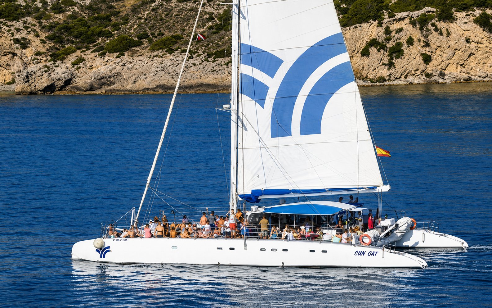 Lagoon 80 Pax