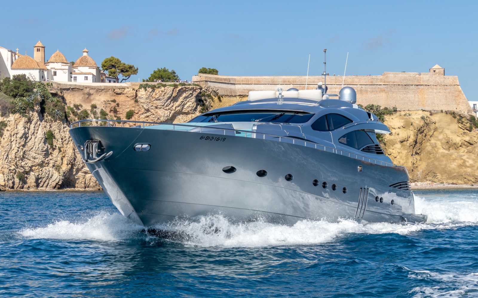 Pershing 90 Inspiration